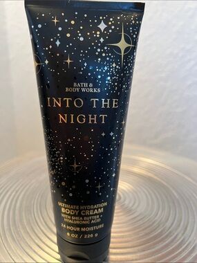 Bath & Body Works NEW Into The Night Body Cream - Black & Gold Starry Design